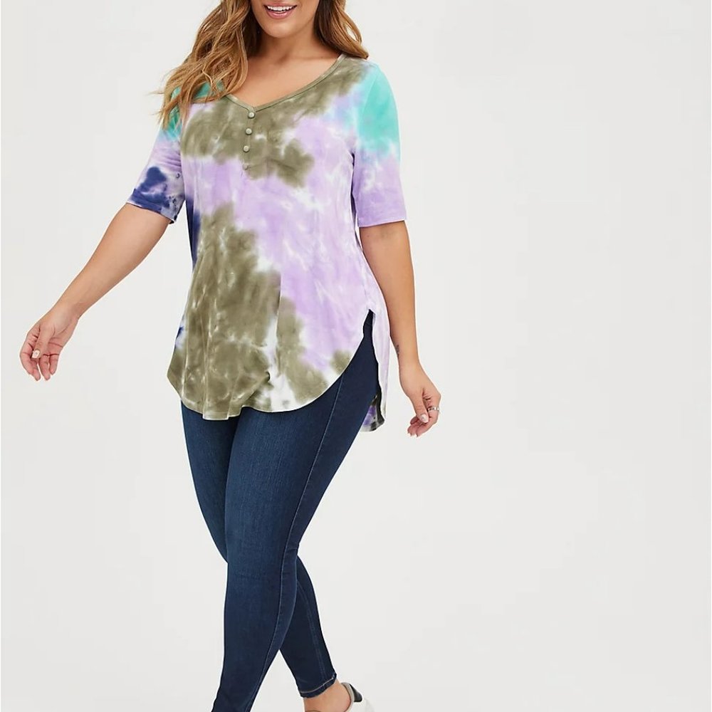 FAVORITE TUNIC SUPER SOFT V-NECK HENLEY TUNIC TEE